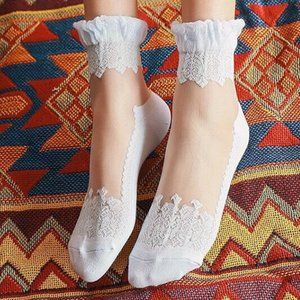 Vintage Ruffle Sheer Anckle Socks Transparent